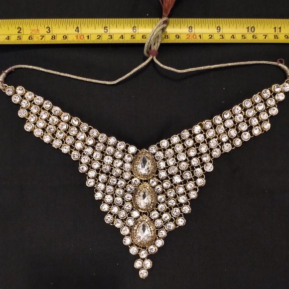 Gold Indian Jewelry necklace - Picture 3 of 5